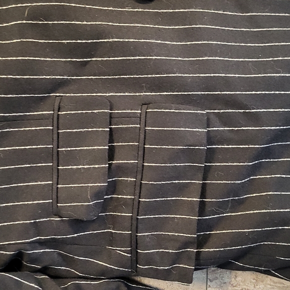 Hugo Boss wool pinstripe blazer - Picture 2 of 3